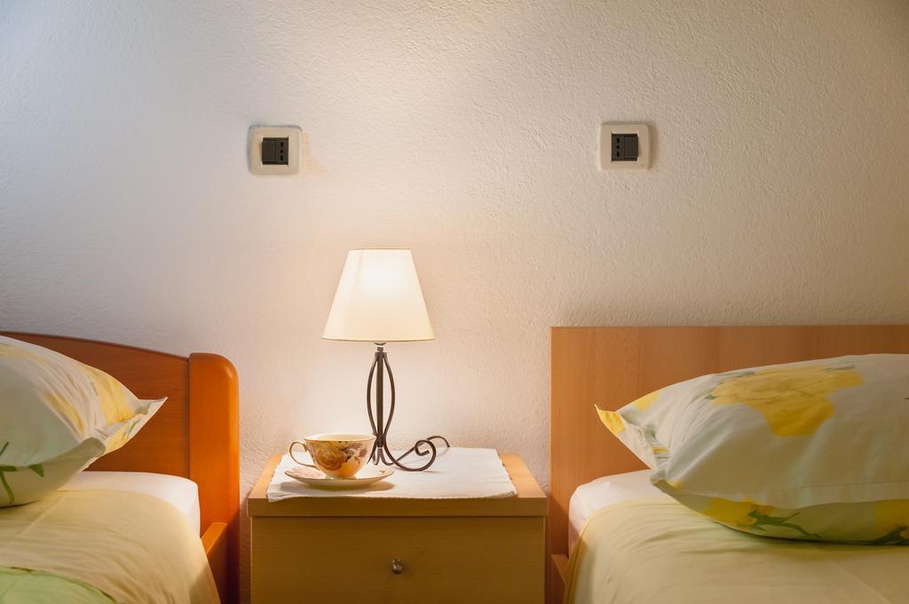 Beach Resort Apartments Bucina Baška Voda Εξωτερικό φωτογραφία