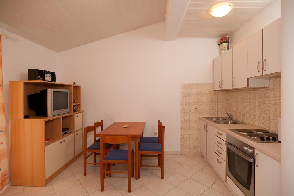 Beach Resort Apartments Bucina Baška Voda Εξωτερικό φωτογραφία