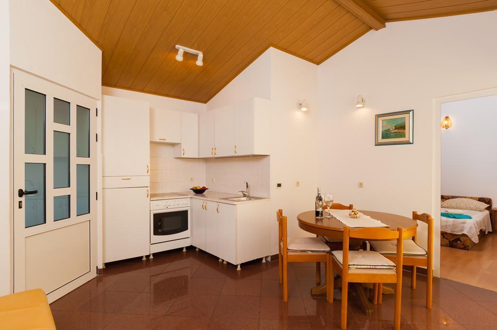 Beach Resort Apartments Bucina Baška Voda Εξωτερικό φωτογραφία
