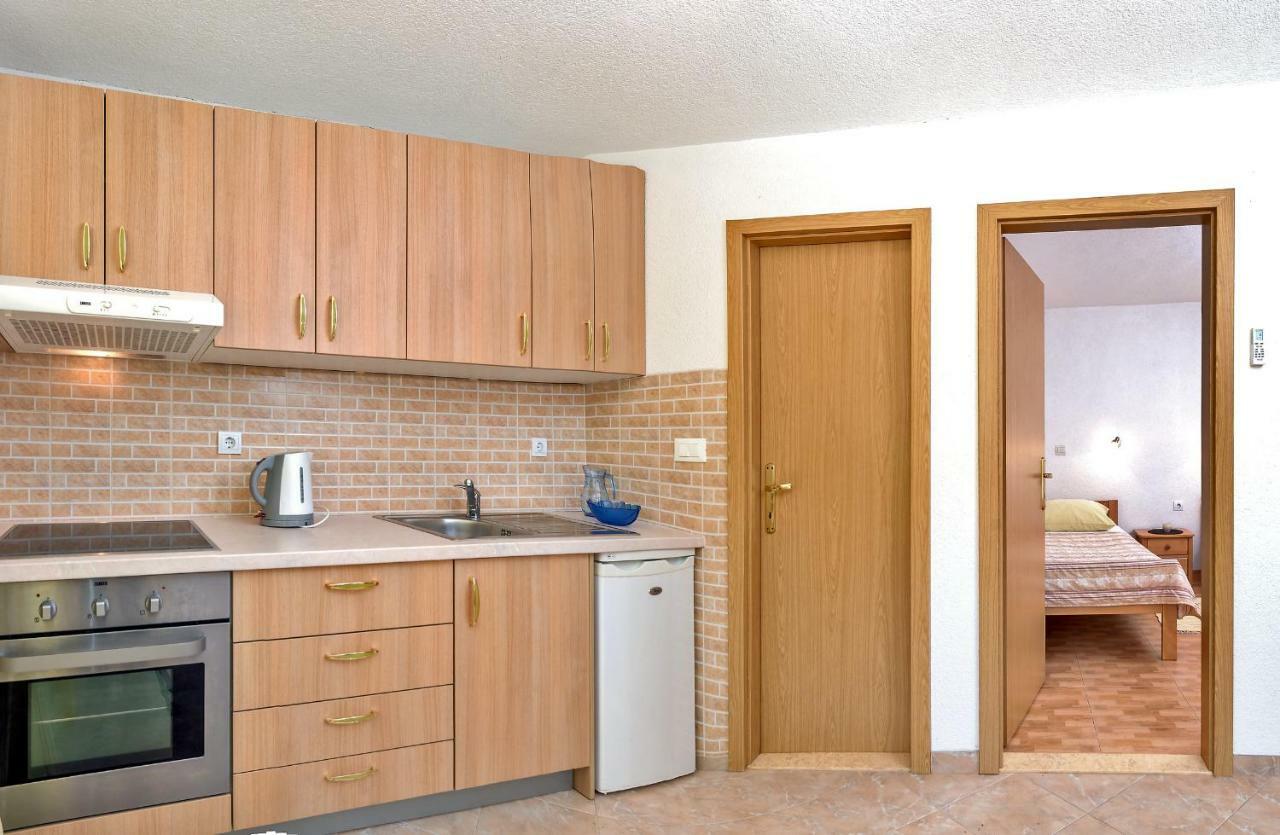 Beach Resort Apartments Bucina Baška Voda Εξωτερικό φωτογραφία