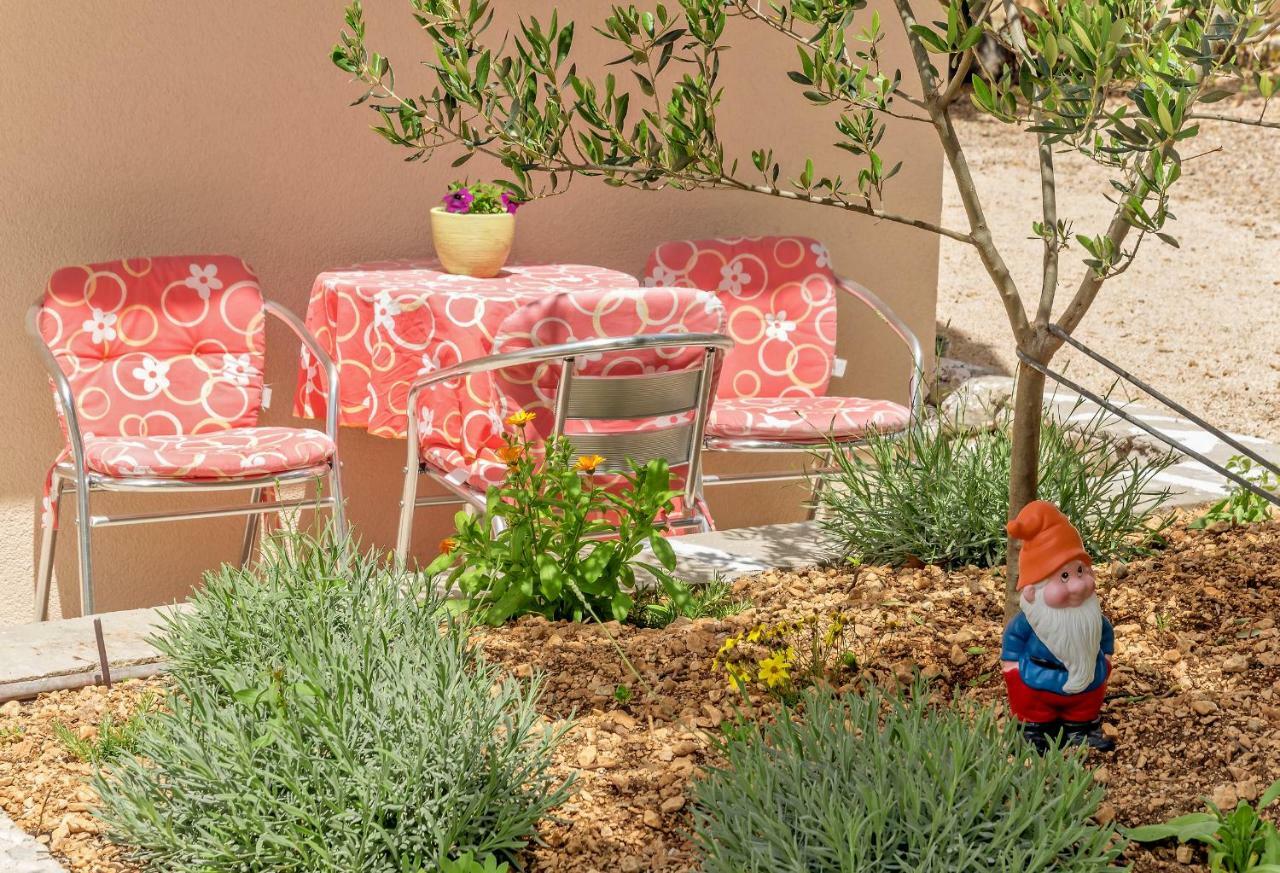 Beach Resort Apartments Bucina Baška Voda Εξωτερικό φωτογραφία
